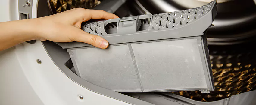 Signs Of A Clogged Dryer Lint Trap in Wheat Ridge, Colorado